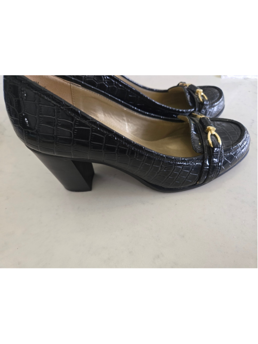 Bandolino Black Croc Embossed Patent Block Heeled Loafers Gold Horsebit Size 7 - Picture 3 of 8